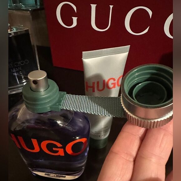 Hugo Boss HUGO Man Eau de Toilette & Shower Gel Set - Fresh and
Bold Ele… - Picture 13 of 17